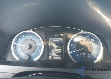 2015 Toyota Camry Le/Xle/Se/Xse z USA, uszkodzony, nr VIN 4T1BF1FK9FU909938